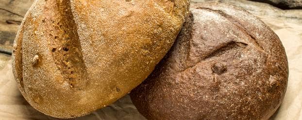 Is donker brood of speltbrood gezonder?