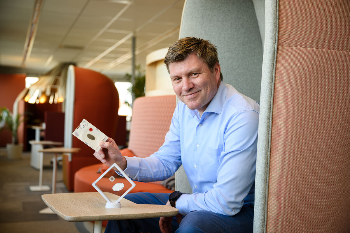 Dr. Aart van Apeldoorn