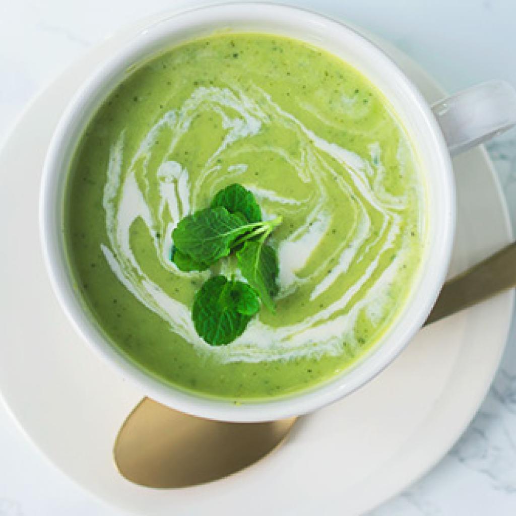 Frisse courgettesoep