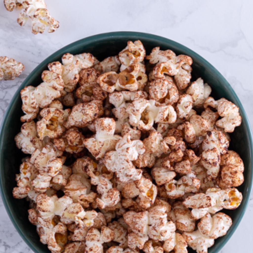 Popcorn met cacao en kaneel