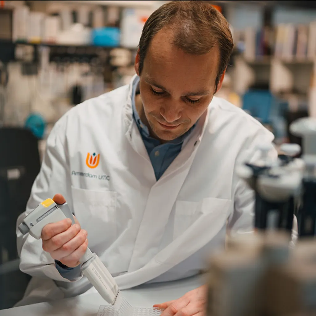 Onderzoeker in lab