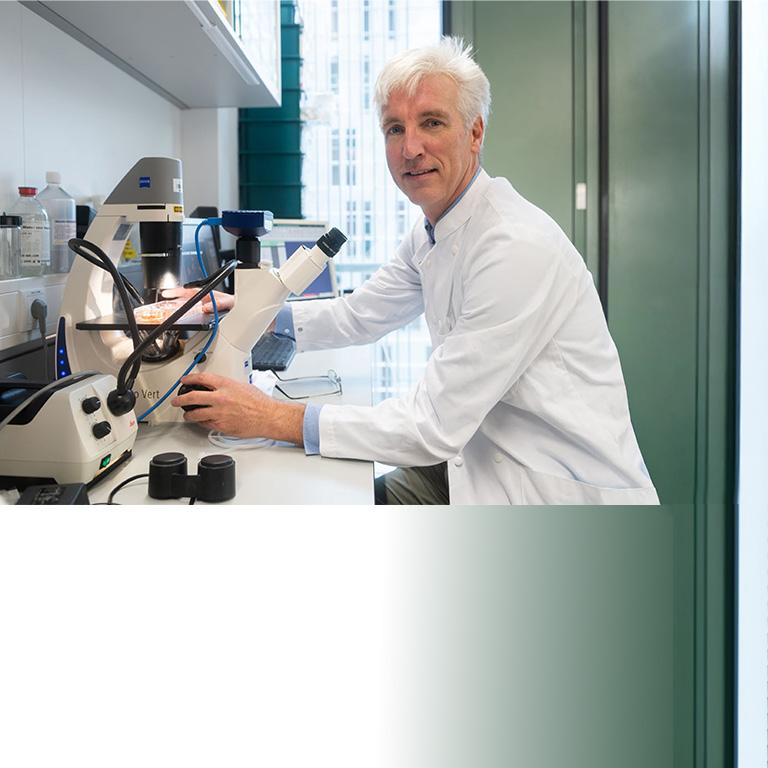 Cure One, prof dr. Eelco de Koning