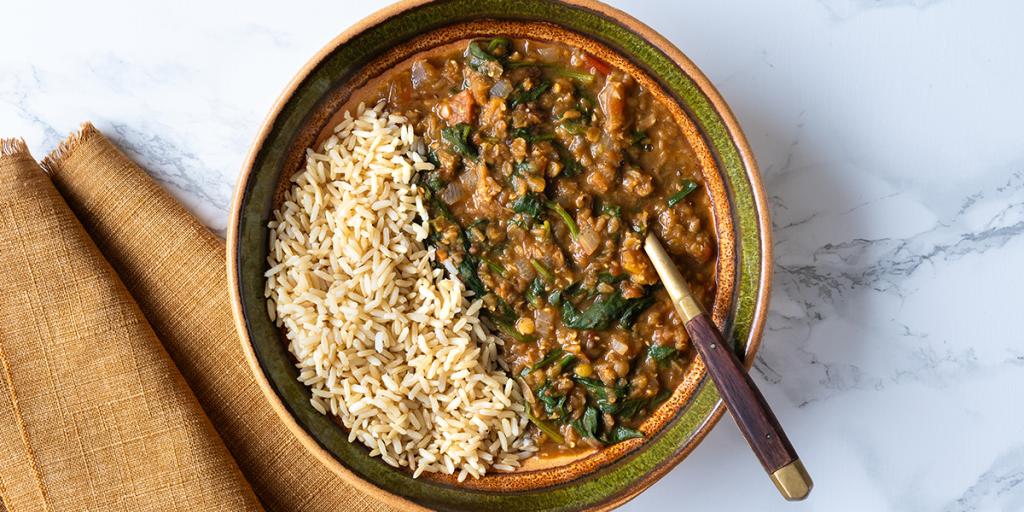 Dahl, linzen, met spinazie en tomaat