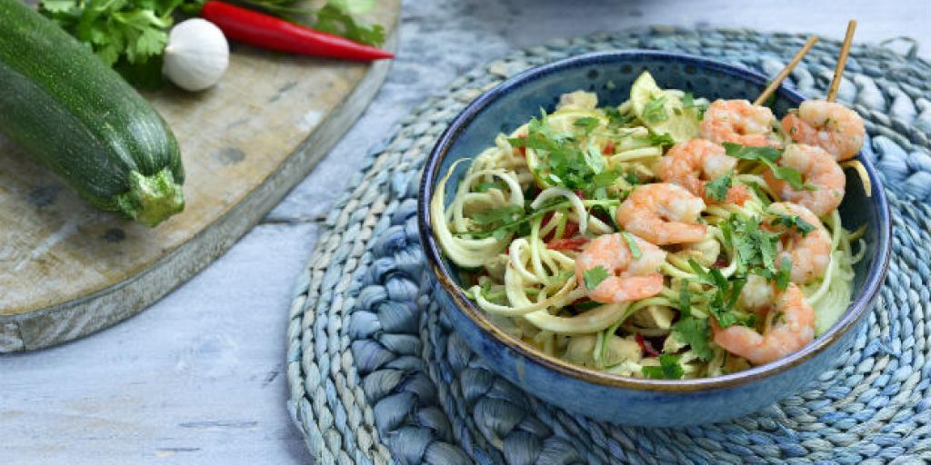 Groentenspaghetti met garnalen