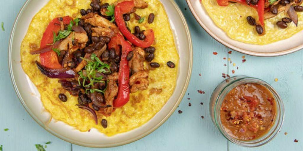 Kip fajitas met ei-wrap