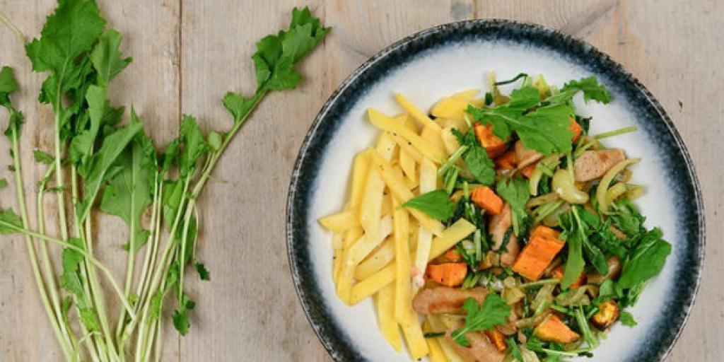 Koolraapnoedels met raapstelen