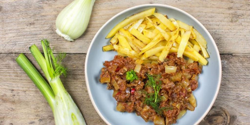 Tagliatelle met tomaten-tonijnsaus