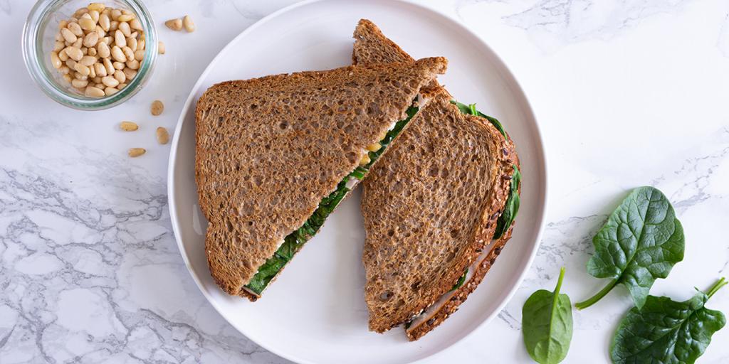 Tosti met spinazie en feta