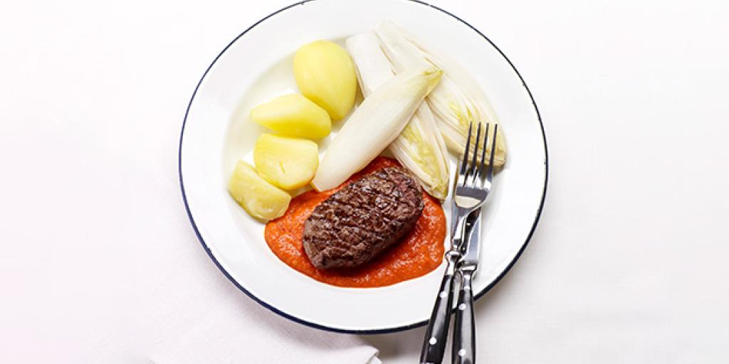 Biefstuk met paprikasaus