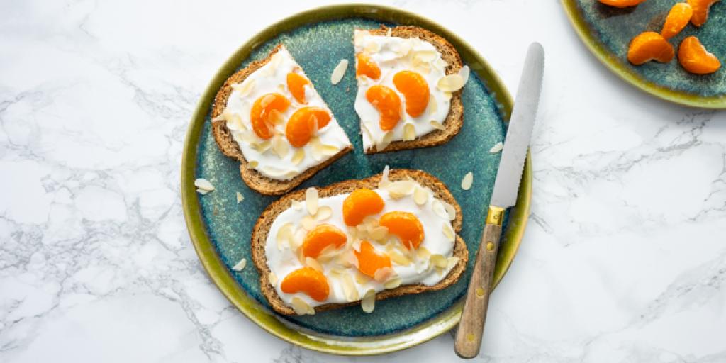 Geroosterd brood met ricotta