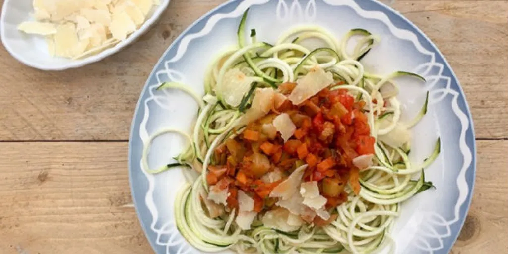 Courgetti met Italiaanse groenten