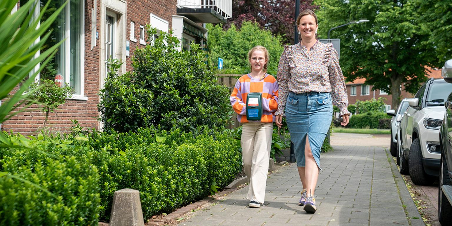 Moeder en dochter collecteren voor het Diabetes Fonds