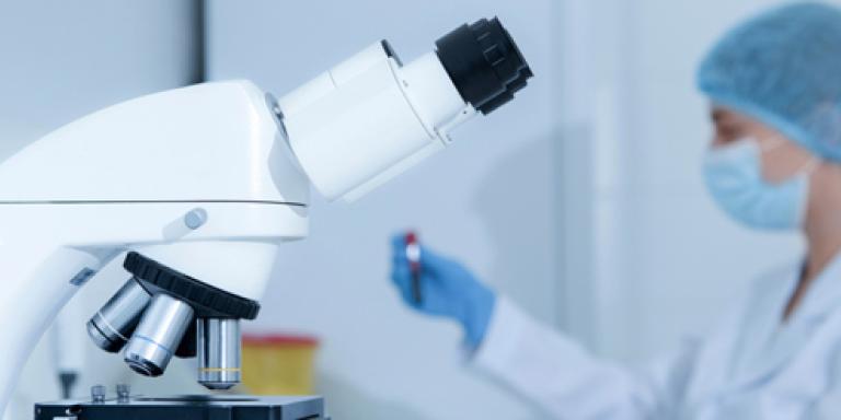 De rol van bacteriofagen foto Shutterstock Prostock-studio