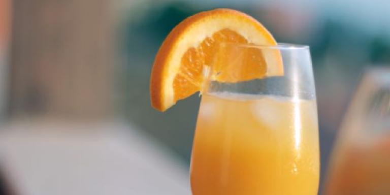 Glas met sinaasappelsap