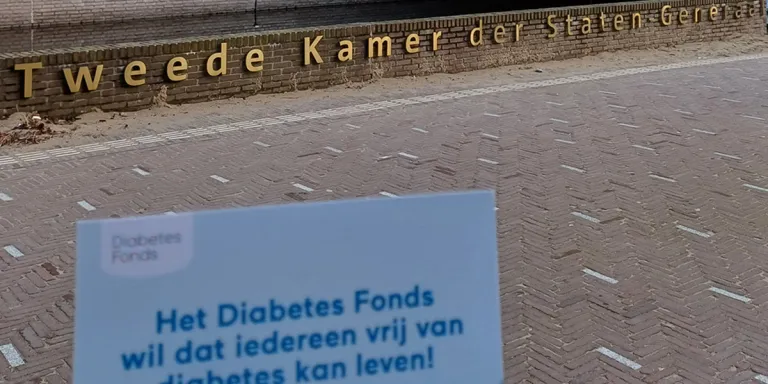 Grote zorgen over toename diabetes - Manifest aangeboden aan tweede kamer