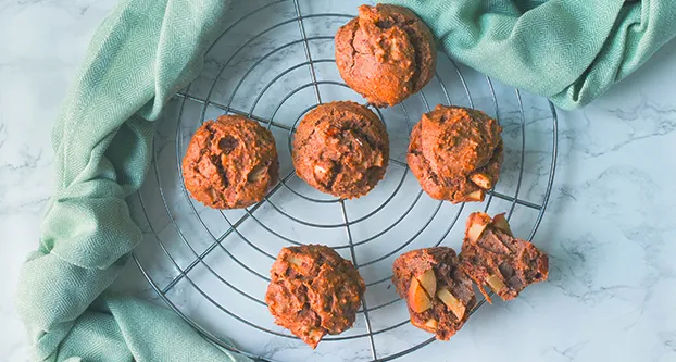 Muffins met appel, citroen en gember