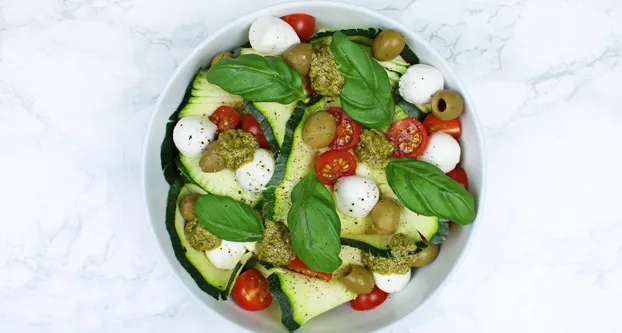 Courgettisalade