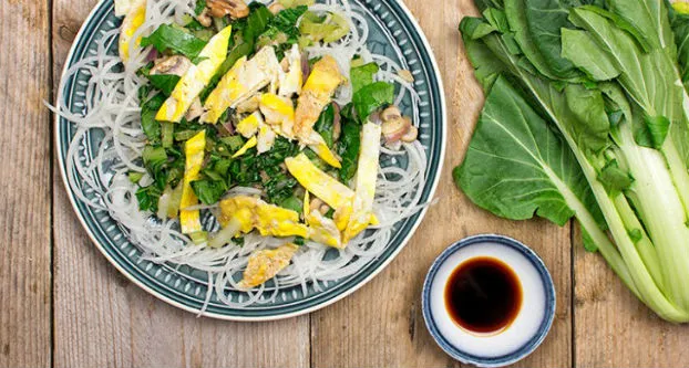 Rettichnoedels met paksoi