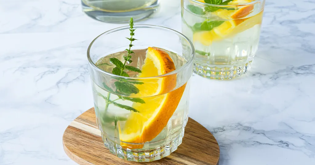 Icetea met een schijfje sinaasappel