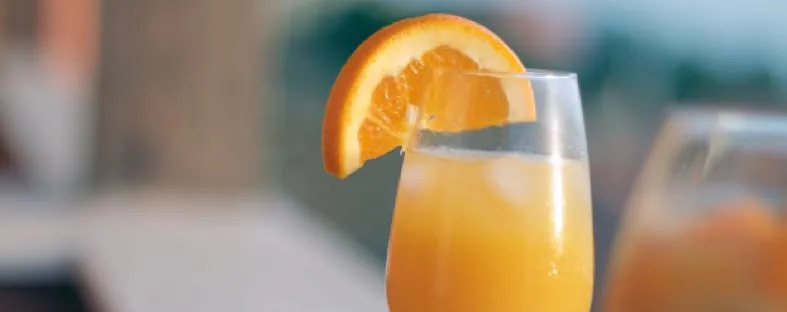Glas met sinaasappelsap
