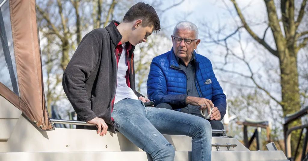 Foto Jong en ouder persoon