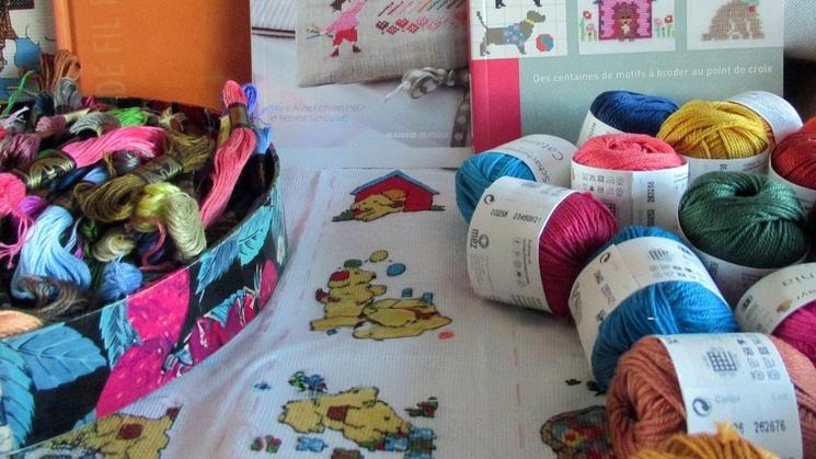 Borduurgaren en katoen tijdens Handwerk Hobbydagen