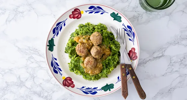 Boerenkoolstamppot met gehaktballetjes
