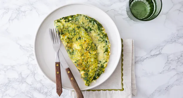 Omelet met spinazie en kaas