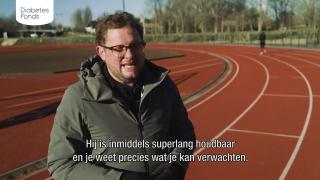 Diederik Jekel legt uit hoe onderzoek werkt: het is net een marathon