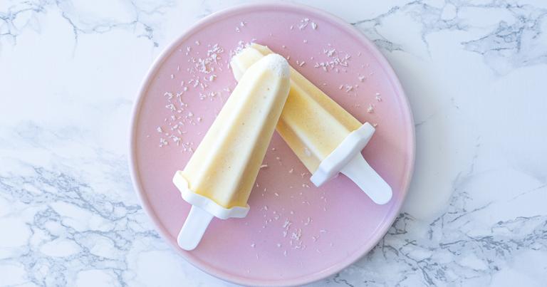 Ananas-kwarkijsje met kokos