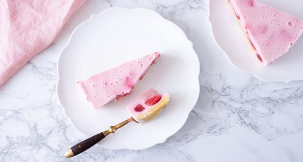 Aardbeien­kwarktaart