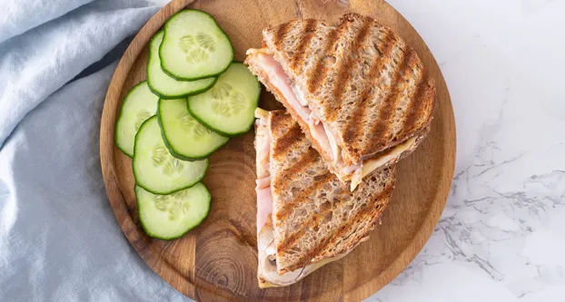 Pittige tosti met champig­nons